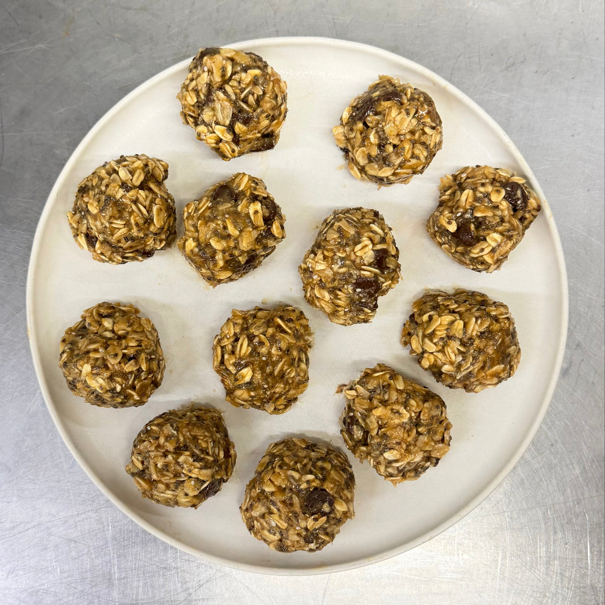 BEAST VILLAGE PROTEIN ENERGY BITES